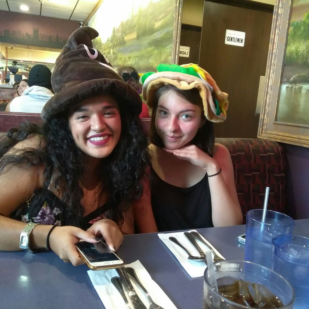 Annie's Cafe - Temecula - Their funny hats - Breakfast & Brunch Near Me - Temecula, California