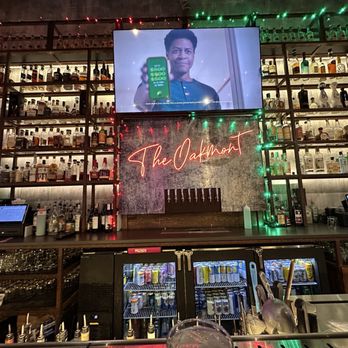 The Oakmont - Bar - American Near Me - Indianapolis, Indiana The Oakmont - Bar - American Near Me - Indianapolis, Indiana