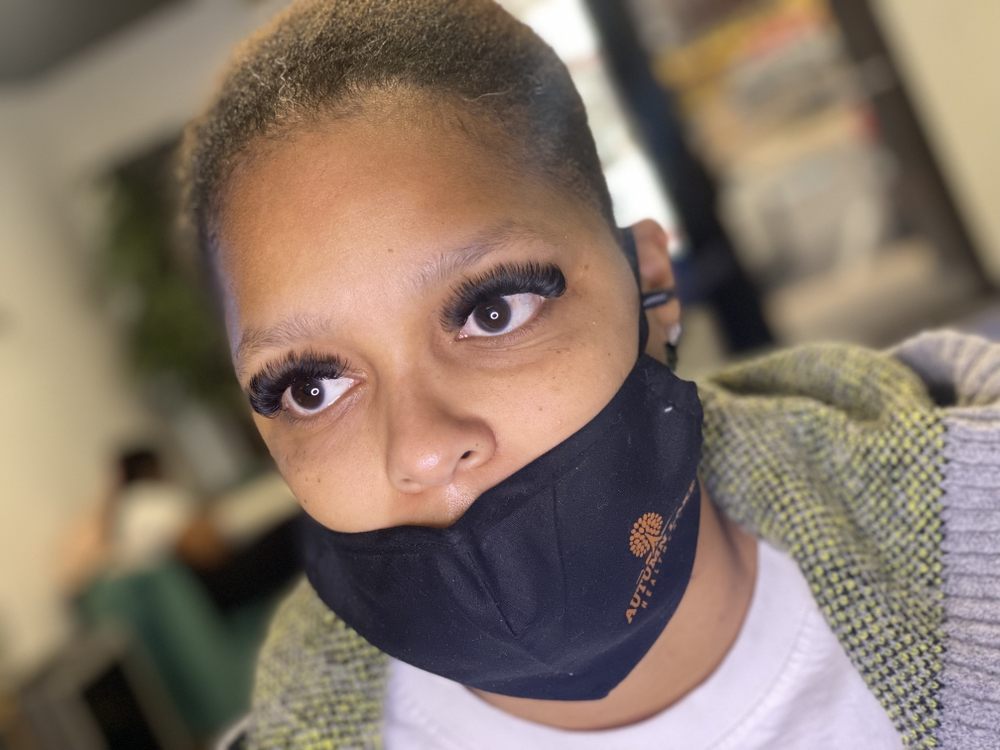 Beauty By Brande' Logo