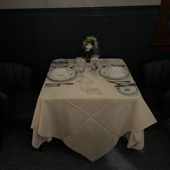 The Hobbit - table for 2 - French Near Me - Orange, California The Hobbit - table for 2 - French Near Me - Orange, California