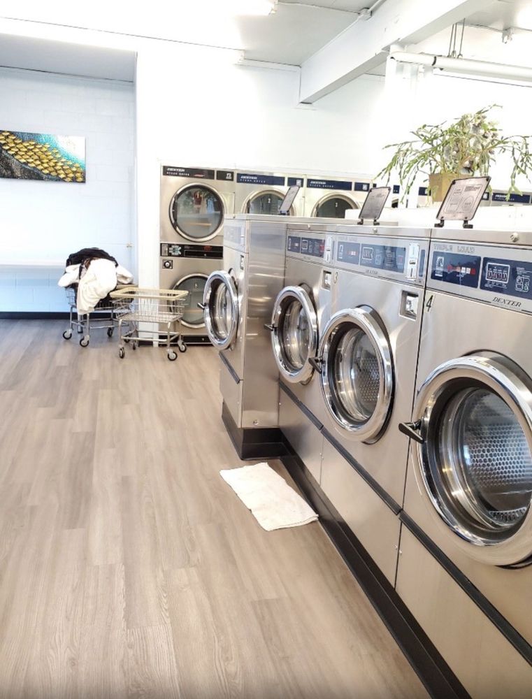 SOUTH FRASER WAY COIN LAUNDRY Updated October 2024 31962 South