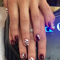 Christmas nails by the wonderful Lay!