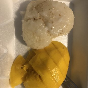 iThaiz Restaurant - Sweet Rice W/Mango - Thai Near Me - Richmond, Virginia iThaiz Restaurant - Sweet Rice W/Mango - Thai Near Me - Richmond, Virginia