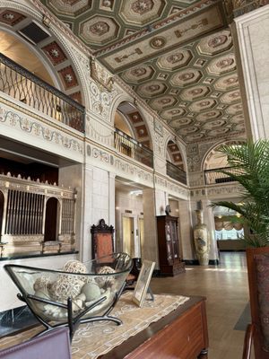 Lobby Bar & Grill at The Brown Hotel by null