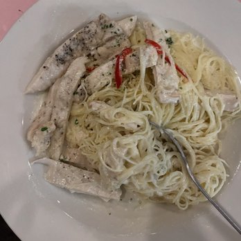 L'incontro - Chicken Alfredo with angel hair pasta - Italian Near Me - Lake Wales, Florida