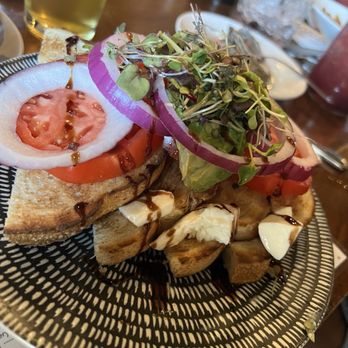 Lib's Grill - "Avocado" Caprese Toast - New American Near Me - Fulton, Maryland Lib's Grill - "Avocado" Caprese Toast - New American Near Me - Fulton, Maryland