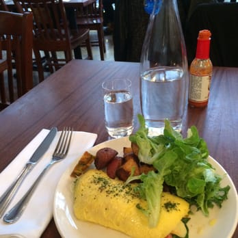 Tilikum Place Cafe - The omelette #schnublife Follow @schnubbity on IG - New American Near Me - Seattle, Washington Tilikum Place Cafe - The omelette #schnublife Follow @schnubbity on IG - New American Near Me - Seattle, Washington