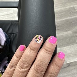 Nails By Mai - Flower