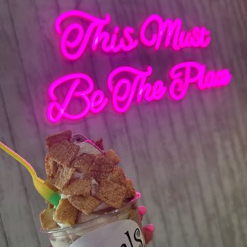 Swirls Soft Serve - Chocolate and vanilla soft serve with cinnamon toast crunch and cheesecake bites - Ice Cream & Frozen Yogurt Near Me - Upland, California Swirls Soft Serve - Chocolate and vanilla soft serve with cinnamon toast crunch and cheesecake bites - Ice Cream & Frozen Yogurt Near Me - Upland, California