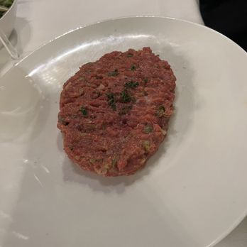 Le Train Bleu - Beef tartar. - French Near Me - Paris, 75