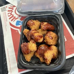 Wendy's - What is this? No sauce on the saucy nuggets