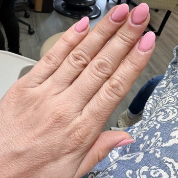 Edgy Nails & Spa - Mis  u no as hermosas - Nail Salons Near Me - Riverside, California