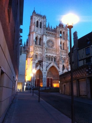 Cathédrale Notre-Dame d'Amiens by null