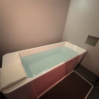 Lumos Infrared Sauna Studio - Cold plunge tub - Saunas Near Me - Rochester, New York Lumos Infrared Sauna Studio - Cold plunge tub - Saunas Near Me - Rochester, New York