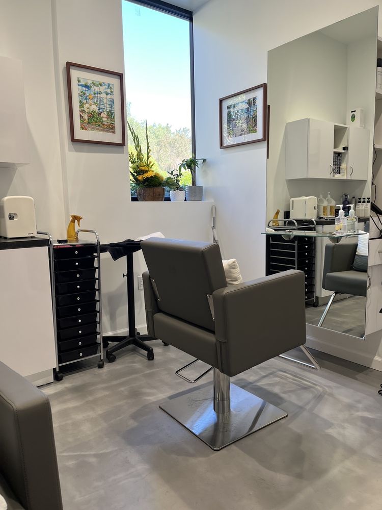 Natural Blue Hair Salon, Encinitas Roadtrippers