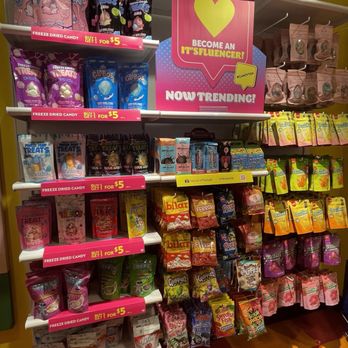 IT'SUGAR - Candy Stores Near Me - Denver, Colorado