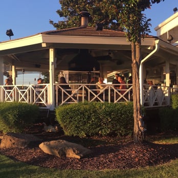 Bahama Breeze - Bars Near Me - Memphis, Tennessee