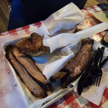 Black's BBQ - Lean brisket, beef rib - Barbeque Near Me - San Marcos, Texas