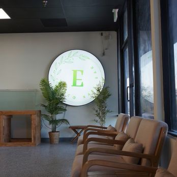 Eco Nail Bar - Nail Salons Near Me - Fullerton, California