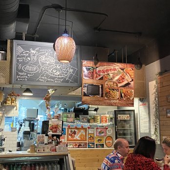 Aroy Dee Thai Kitchen - Inside Restaurant | 5 tables - Thai Near Me - New York, New York Aroy Dee Thai Kitchen - Inside Restaurant | 5 tables - Thai Near Me - New York, New York