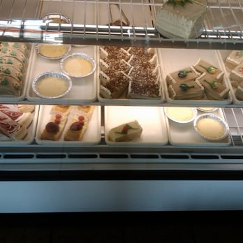 Le Croissant Dore - Bakery Items - Bakeries Near Me - Westminster, California Le Croissant Dore - Bakery Items - Bakeries Near Me - Westminster, California