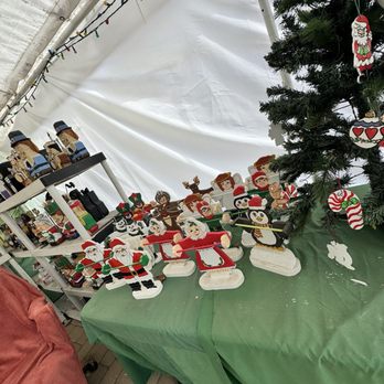 D & J Custom Crafts - Smaller items inside. - Arts & Crafts Near Me - Yorba Linda, California