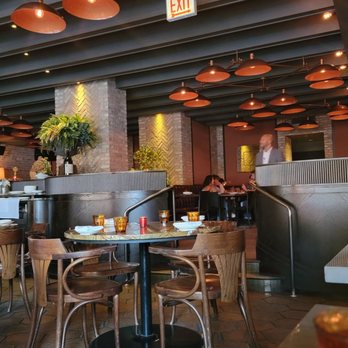 Formento's - Italian Near Me - Chicago, Illinois