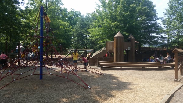 Kidstreet Playground by null