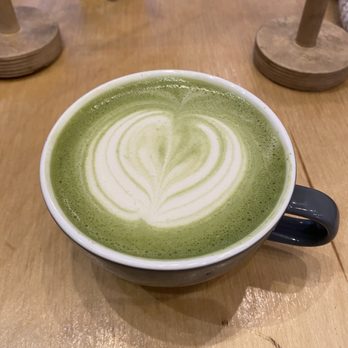 La Finca - Matcha oat latte - Breakfast & Brunch Near Me - Montreal, Quebec