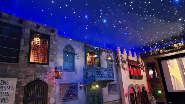 Hollywood Blvd Cinema by null