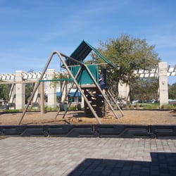 World Golf Village Neighborhood Park - Nice little playground at World Golf Village Renaissance... Between the hotel and Caddy Shack. Could use more seating and some shade trees.