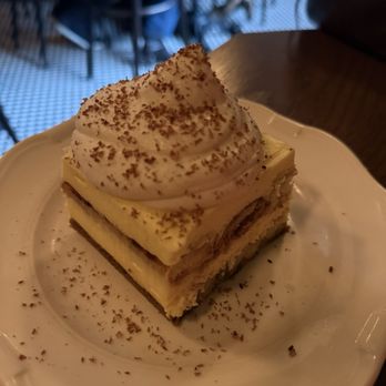 Donna's - Tiramisu - Italian Near Me - Los Angeles, California