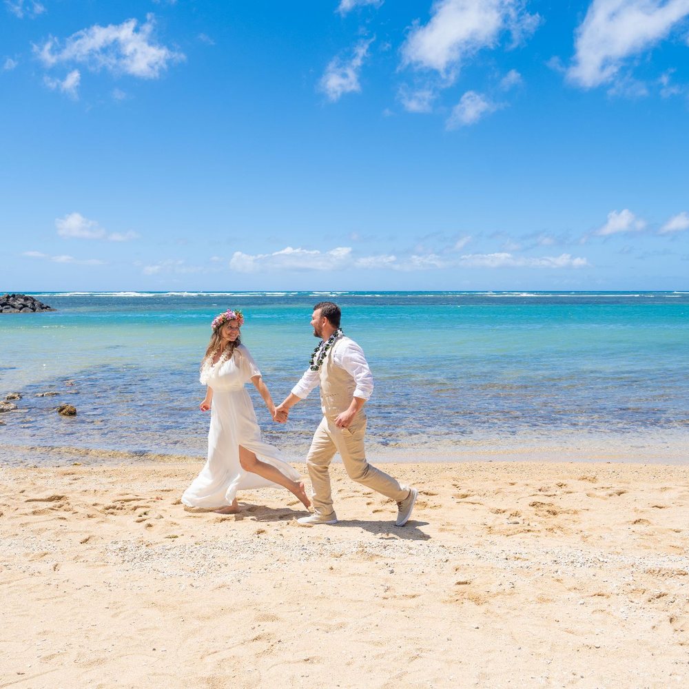 Islander Weddings - Islander Weddings - Officiants Near Me - Honolulu, Hawaii Islander Weddings - Islander Weddings - Officiants Near Me - Honolulu, Hawaii