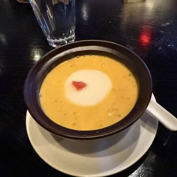 Mott 32 - Sweetened Mango Soup, Tofu Pudding, Pomelo, Sago - Chinese Near Me - Las Vegas, Nevada