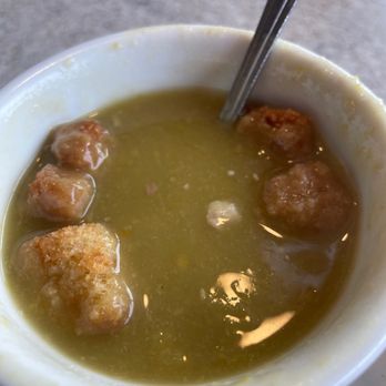 Mrs. V's Restaurant - Best peas soup, I think I like it more then mine - Diners Near Me - Round Lake Beach, Illinois