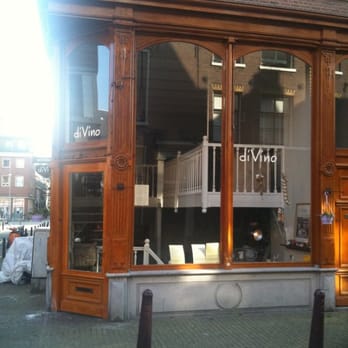 Wijnbar DiVino - Fijn terras, mét dekens - Wine Bars Near Me - Amsterdam, New Hampshire Wijnbar DiVino - Fijn terras, mét dekens - Wine Bars Near Me - Amsterdam, New Hampshire