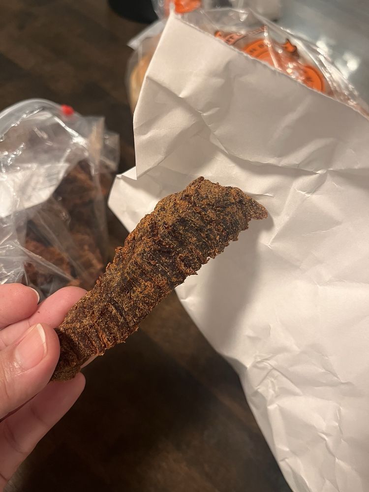 Campau Corner Meat Market and Growler Station Logo