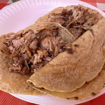 Carnitas Los Gabrieles - Carnitas tacos (undressed) - Tacos Near Me - Los Angeles, California Carnitas Los Gabrieles - Carnitas tacos (undressed) - Tacos Near Me - Los Angeles, California