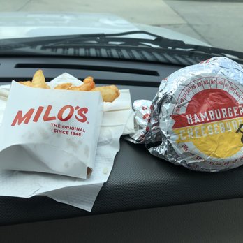 Milo's Hamburgers - Cheeseburger Combo - Burgers Near Me - Calera, Alabama Milo's Hamburgers - Cheeseburger Combo - Burgers Near Me - Calera, Alabama