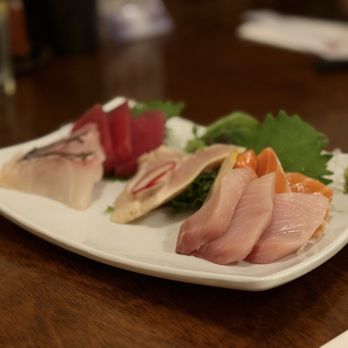 HONDA-YA Tustin - Sashimi Dinner Combination - Sushi Bars Near Me - Tustin, California