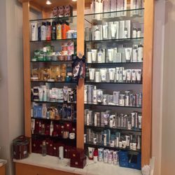 Bluemercury - Interior (1), a selection of the vast arrangement of creams, ointments, and other cosmetics. (12/18/2017)