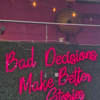 Backyard Social - Decor - Food Trucks Near Me - Fort Myers, Florida