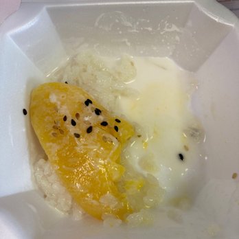 Sawaddee Thai Cuisine - Mango sticky rice - Thai Near Me - Jefferson City, Missouri Sawaddee Thai Cuisine - Mango sticky rice - Thai Near Me - Jefferson City, Missouri