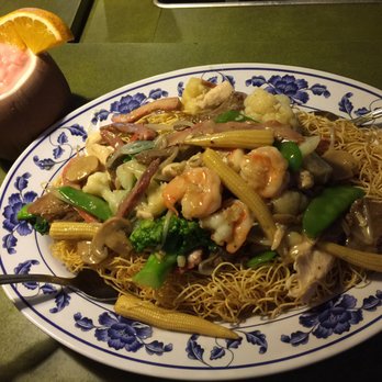 China Doll Restaurant - Empress Chow Mein.  Enough to feed three people. - Chinese Near Me - Harvey, Louisiana