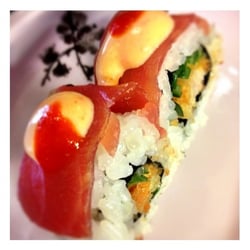 Toyama Running Sushi - en af favoritterne på båndet :)