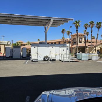 Tesla Supercharger - EV Charging Stations Near Me - Barstow, California Tesla Supercharger - EV Charging Stations Near Me - Barstow, California