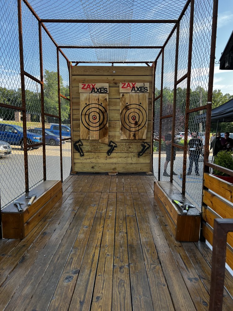 ZAX AXES Updated June 2024 Osage Beach, Missouri Axe Throwing