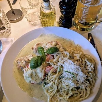Casa Romana - Polo: Hähnchenfilet mit Mozzarella überbacken - Italian Near Me - Hamburg, HH