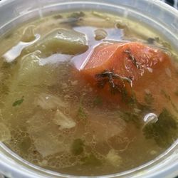 (32) Caldo De Res