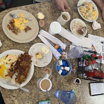 Carolyn's Cafe - Breakfast & Brunch Near Me - Redlands, California